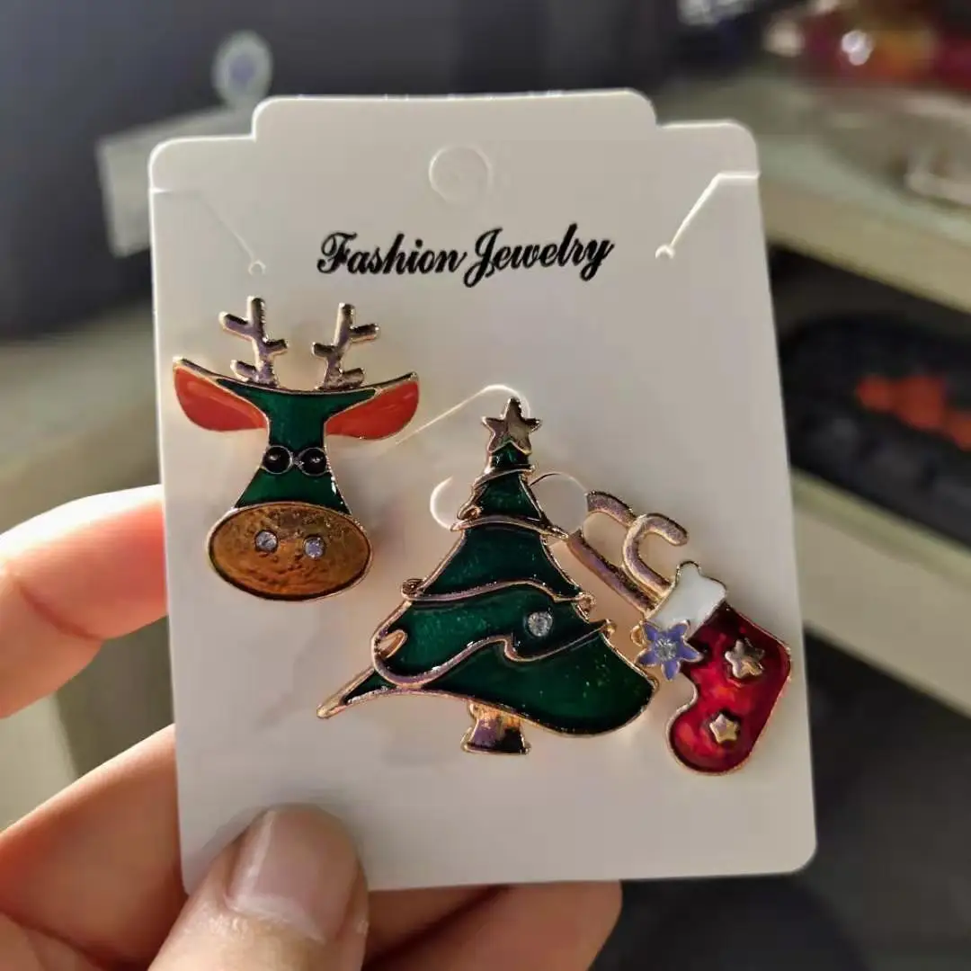 3 unids/set broches de Feliz Navidad calcetines de Navidad árbol de Navidad alce esmalte insignia broche pequeño mujeres moda fiesta joyería regalos