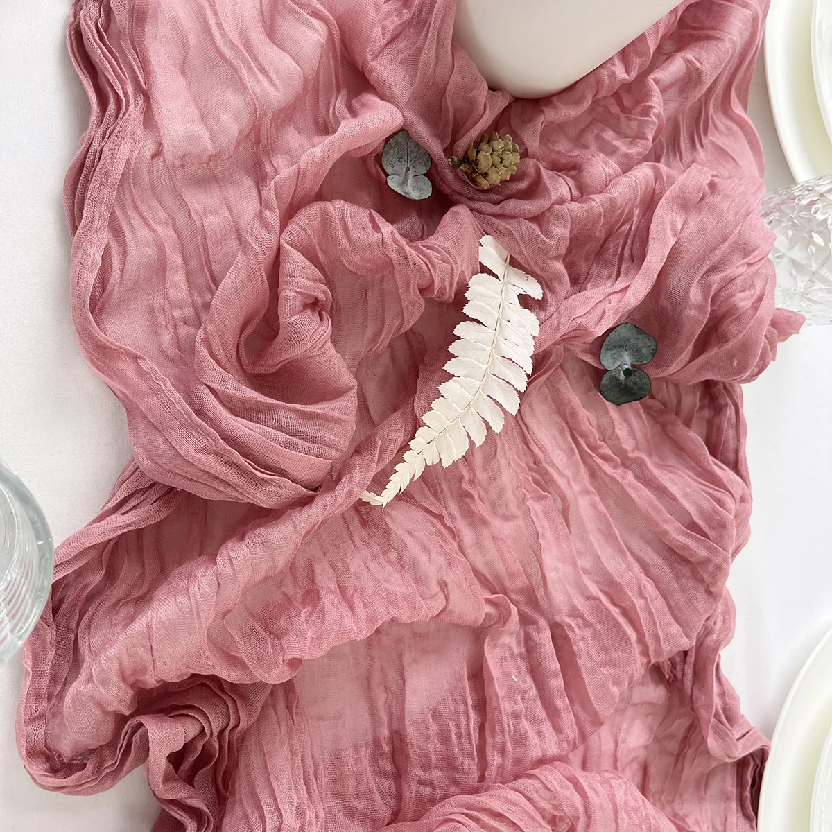 Semi-Sheer Gauze Table Runner Sage Cheesecloth การตั้งค่าตารางรับประทานอาหาร Vintage งานแต่งงานคริสต์มาสจัดเลี้ยง Arches เค้กตกแต่ง