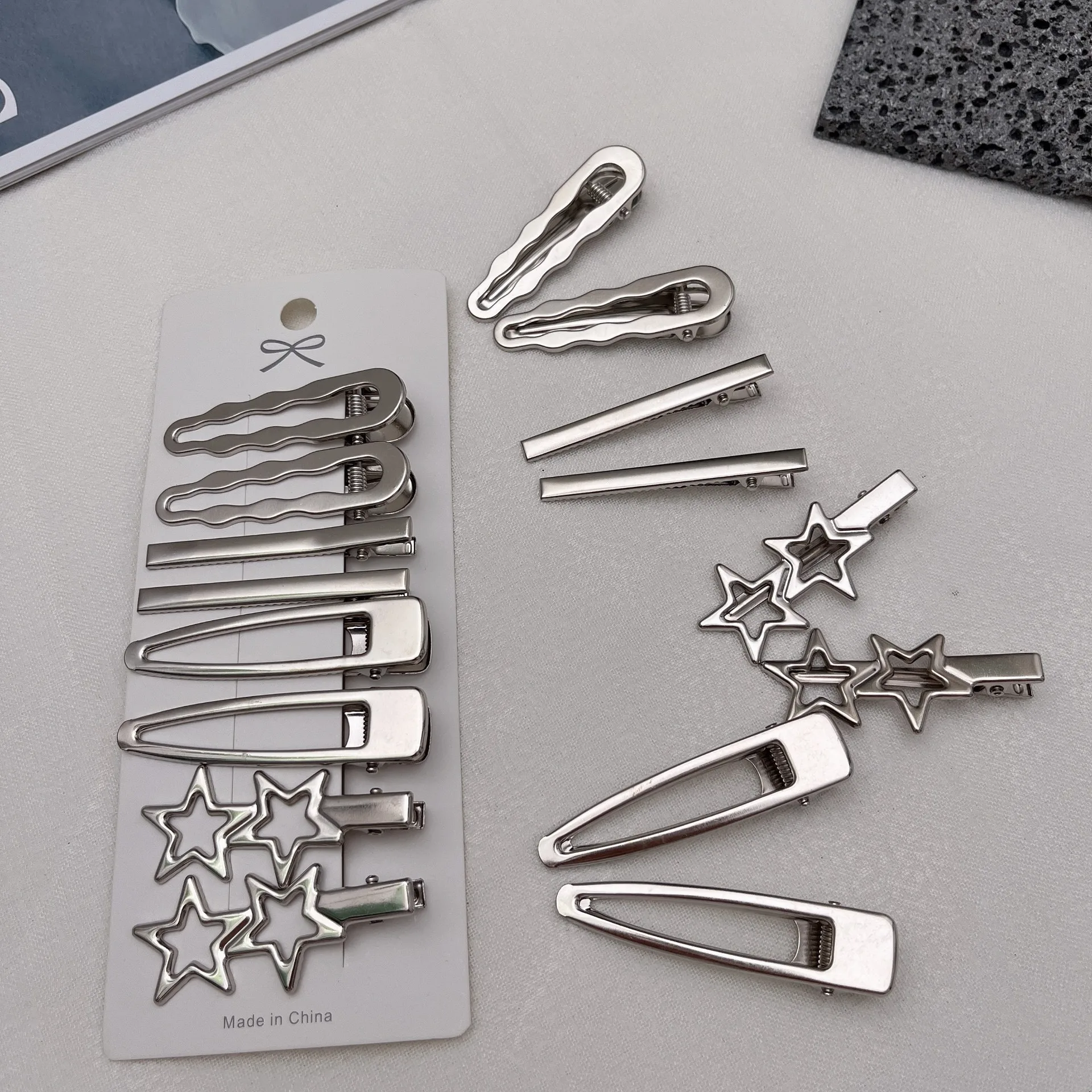 8 pçs grampos de cabelo de metal lado quebrado franja de cabelo cartões de cabelo especiarias meninas acessórios para o cabelo prata franja clipe conjunto clipe lateral uma palavra cl