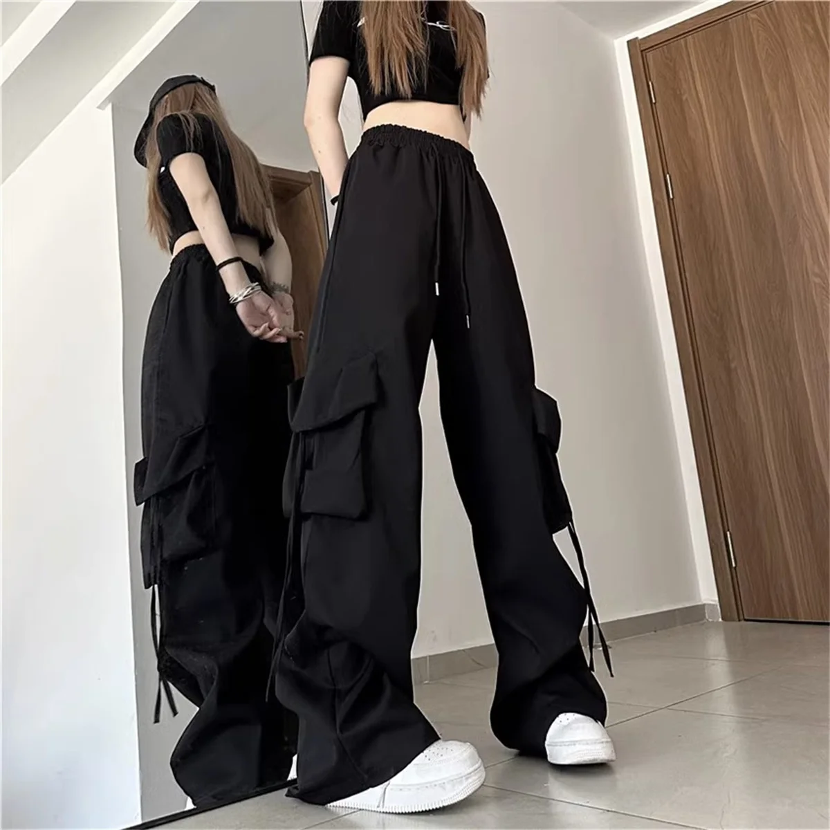 Plus Größe Frauen Cargo Hosen Hohe Taille Solide Mode Straße Hose Vintage Kordelzug Tasche Hosen Lose Beiläufige Jogger Kleidung