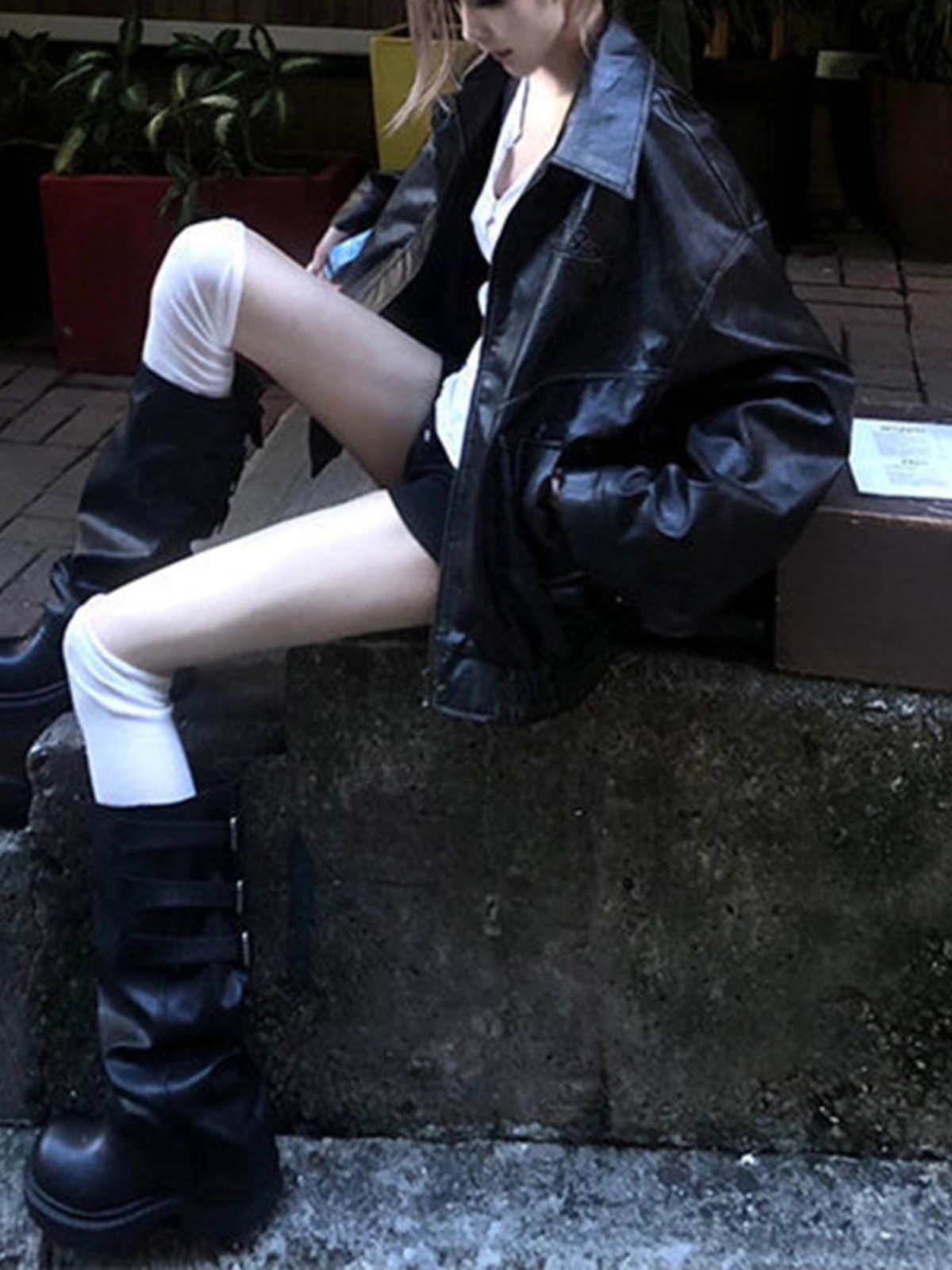 Retro American Leather Jacket Women's Loose Design Sense Motorcycle Clothes Autumn Winter Lazy Sle Pleated Design Short Coat