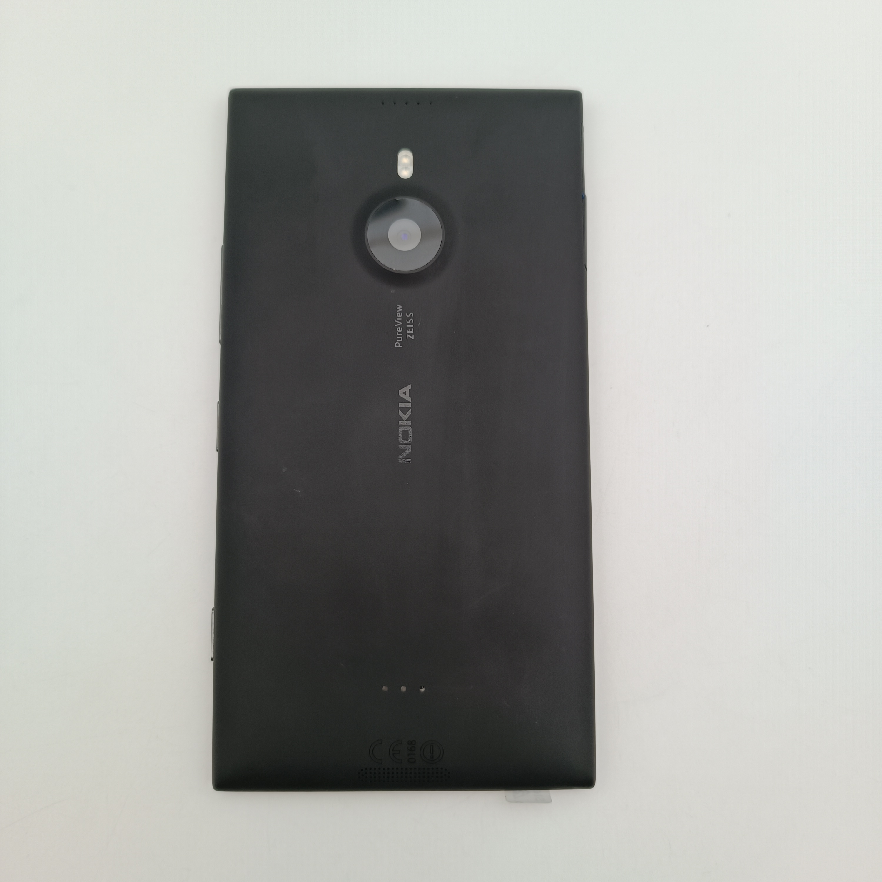 Original Lumia 1520 4G 20MP 6.0" WIFI 2GB+32GB Bluetooth CellPhone  Made in Finland Unlocked