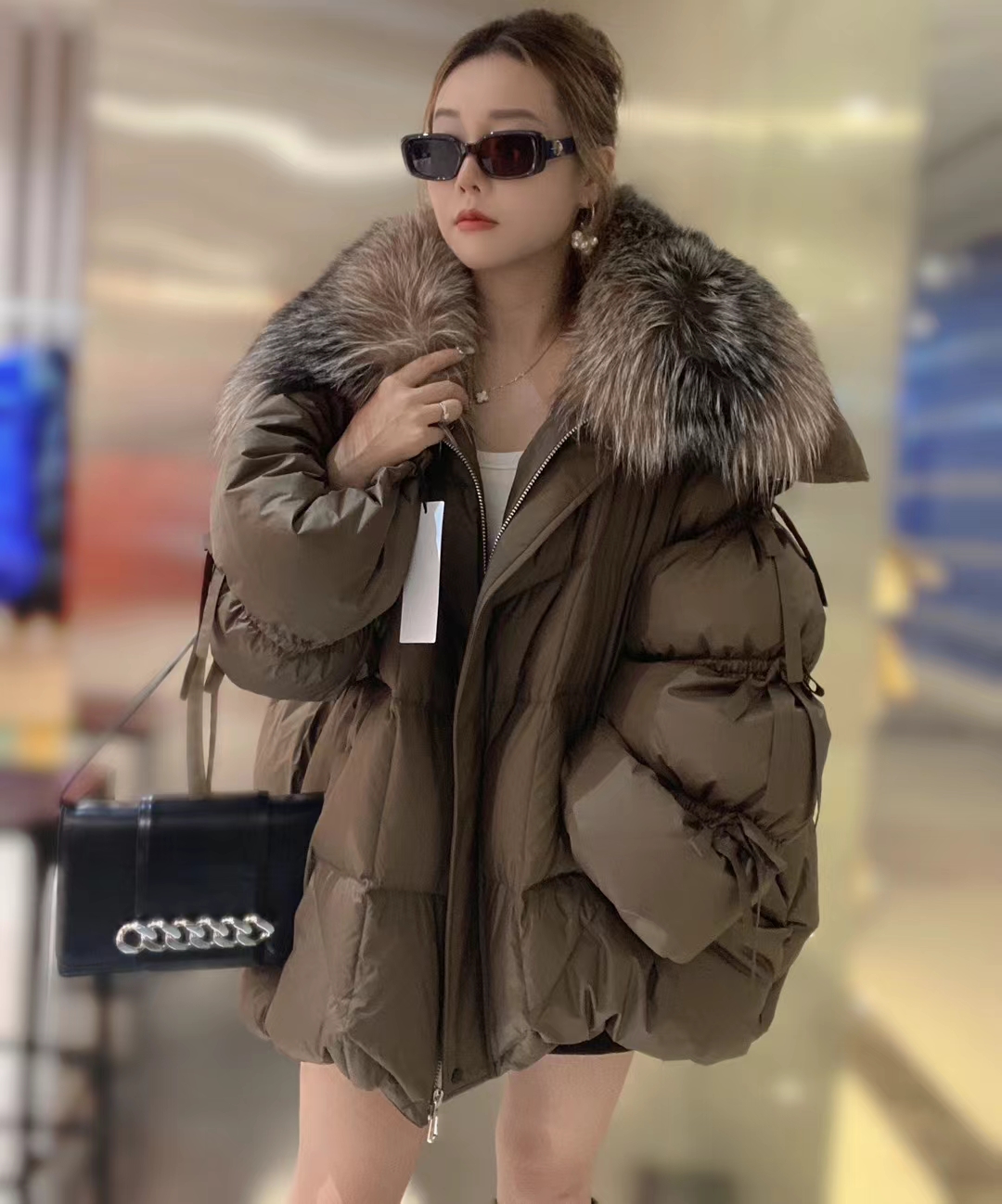 Furyoume-女性用の特大のダックダウンジャケット,厚いコート,本物のキツネの毛皮の襟,暖かいストリートウェア,スノーパーカ,アウター,新しい,冬