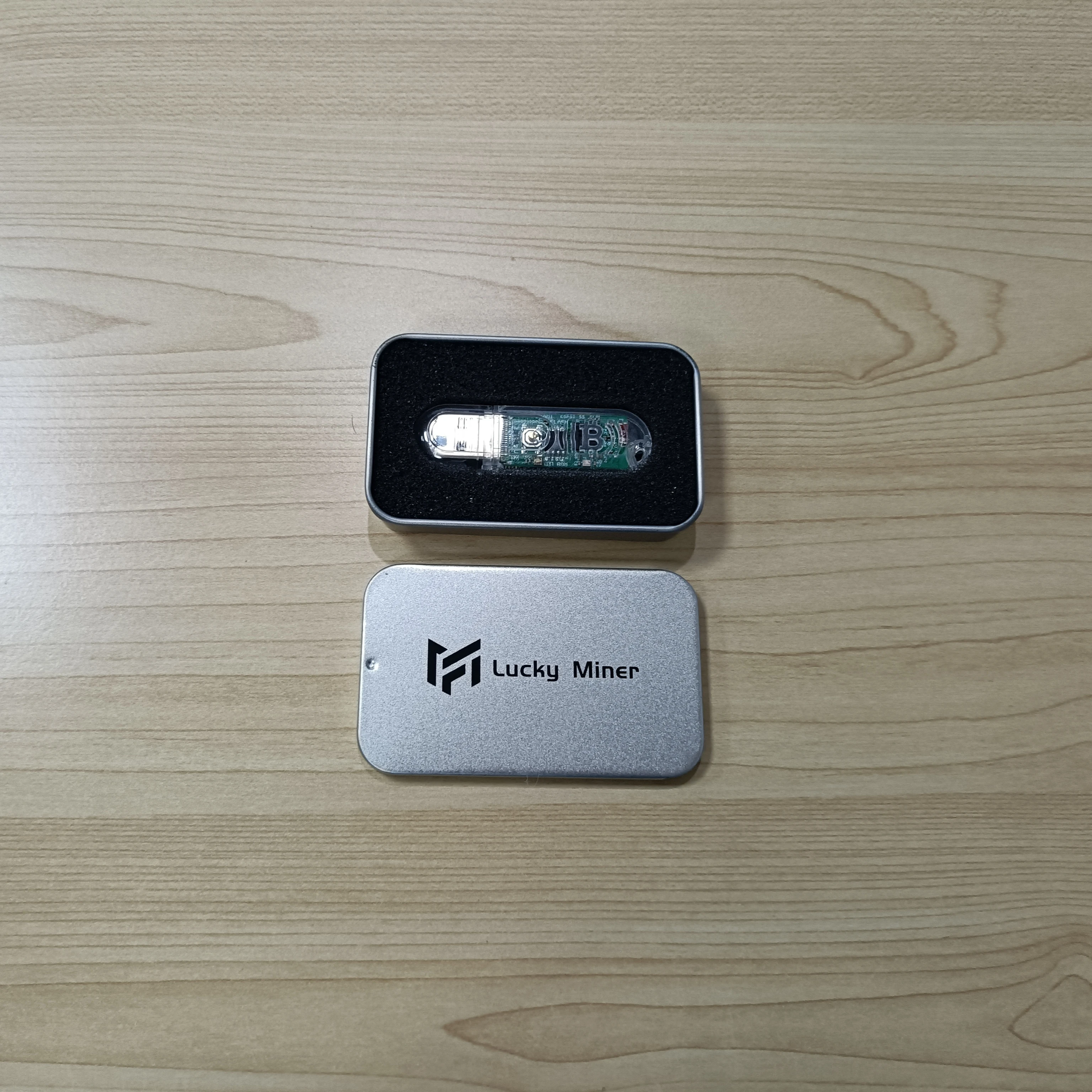 Solo Miner Lucky Miner LV03 USB Nerdminer V3 Bitcoin Miner Lottery Miner con Mini pantalla criptográfica minero btc