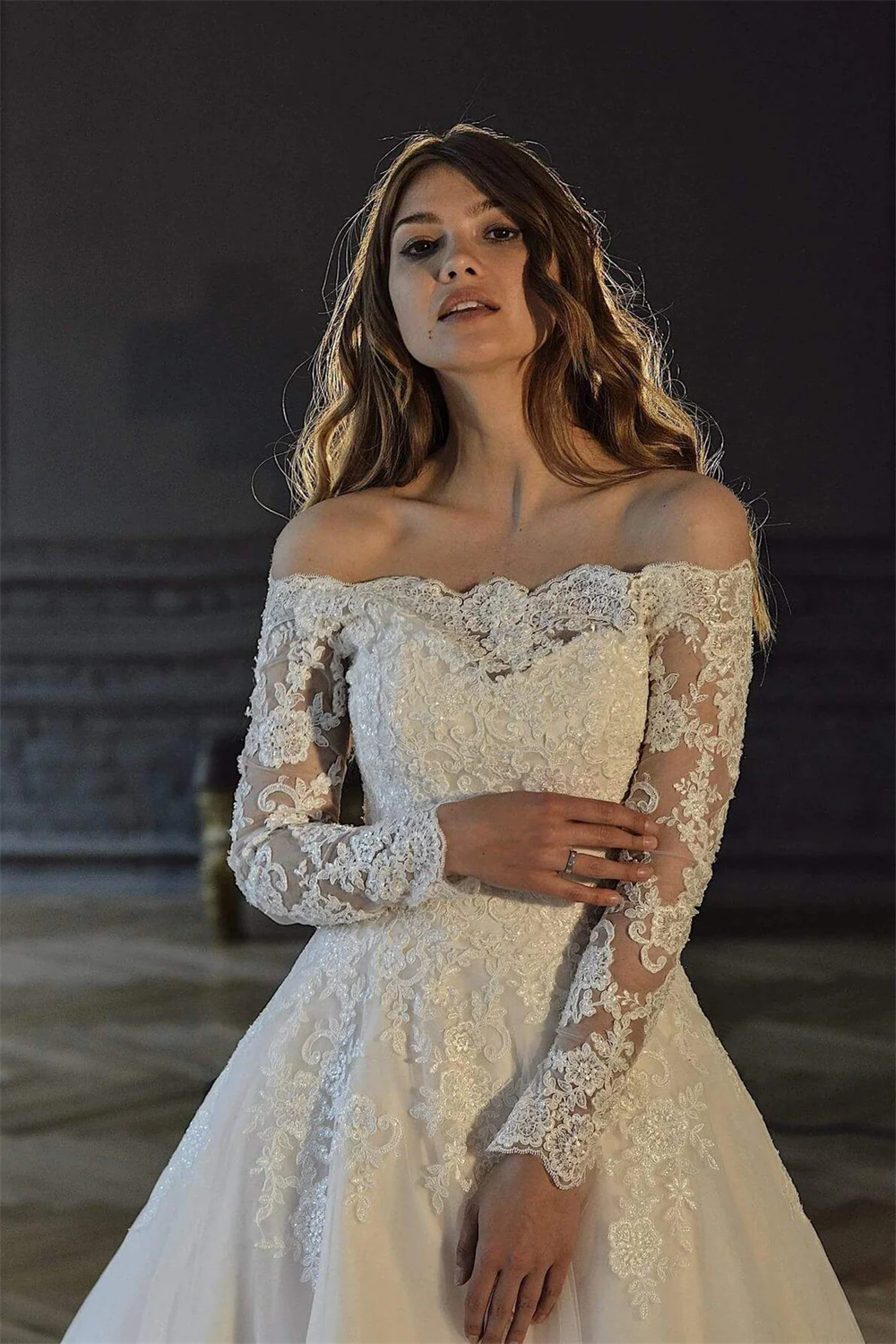 Vintage Off The Shoulder  Long Sleeves Lace Applique  A Line Wedding Dresses Sweep Train 2025 Vestido De Noival