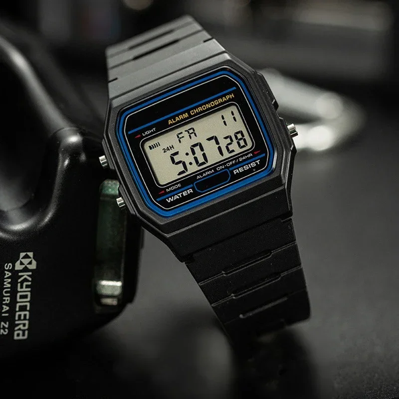 Minimalist Square LED Sports-style Men's Digital Watch, Casual Men's Watch with Digital Display, Student Watch