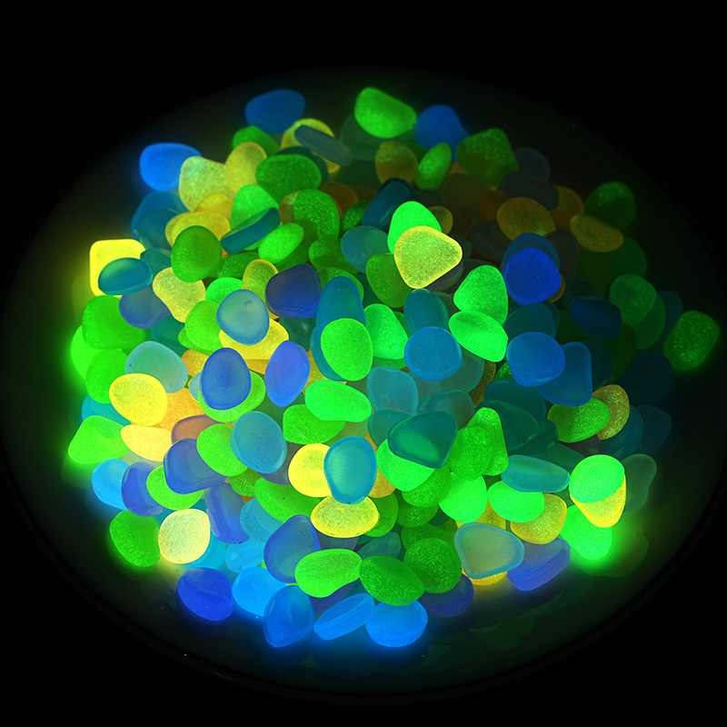 100 piezas de roca luminosa, guijarros de jardín oscuros luminosos de piedra, decoración de pecera de acera, acuarios, telar de peceras