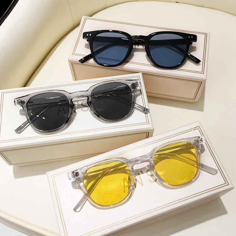 Nieuwe Vintage Vierkante Zonnebril Vrouwen Mannen Luxe Merk Kleine Ronde Zonnebril Vrouwelijke Kleine Brillen Oculos De Sol voor Man Vrouw