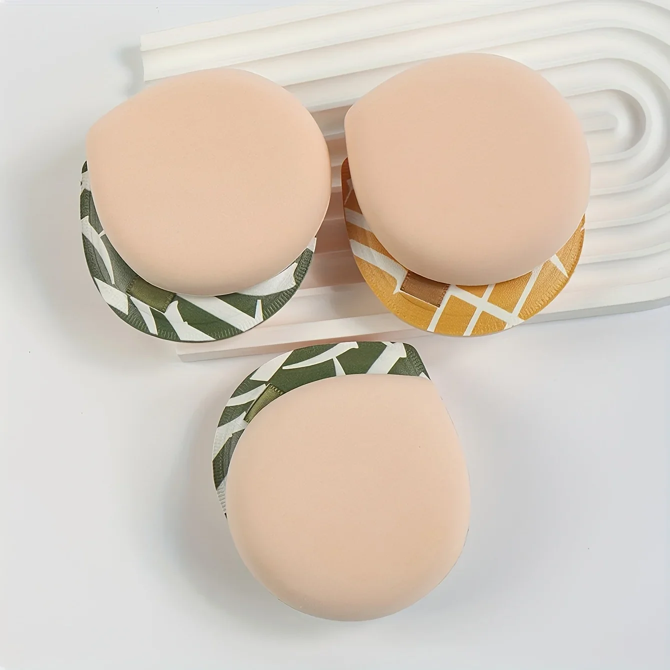Velvet Makeup Sponge - Dual Use for Cream & Liquid Foundation | Vegan Hypoallergenic Contouring Tool All Skin Types