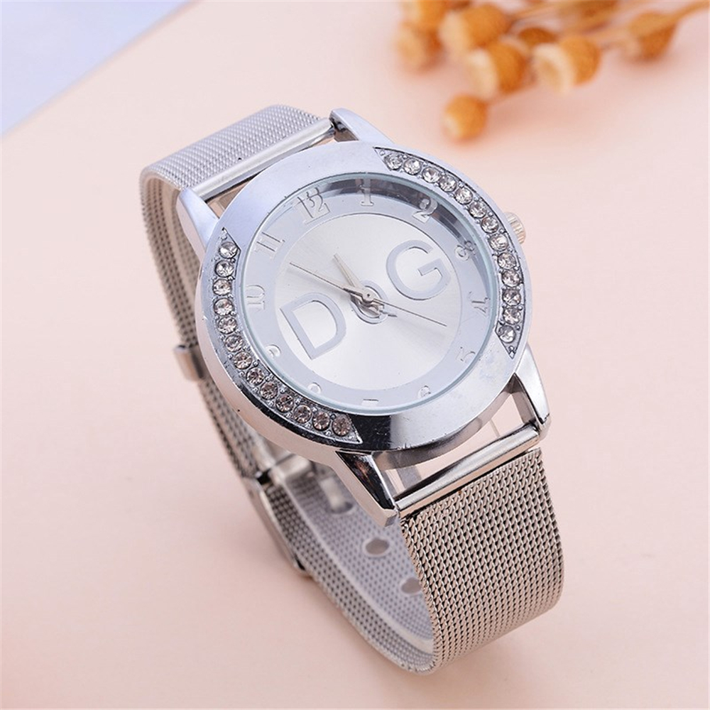 DQG-Montre à quartz ciel étoilé pour femme, marque de mode, diamant, acier inoxydable, bracelet en maille dorée, montres provoqué décontractées