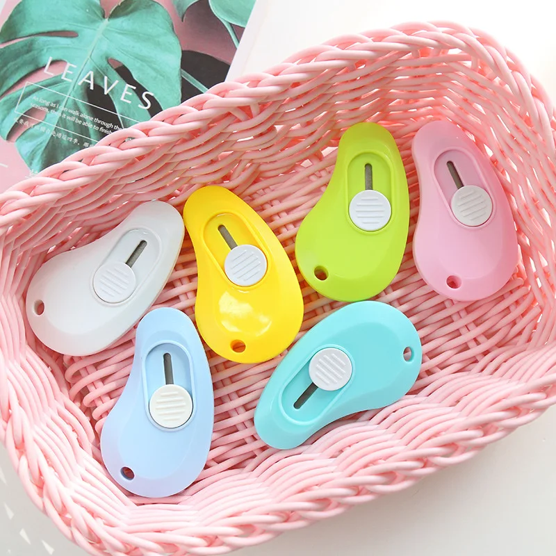 10 Pcs Wholesale Small Fresh Utility Knife Simple Candy Color Student Envelope Knife, Dismantling Express Portable Wholesale