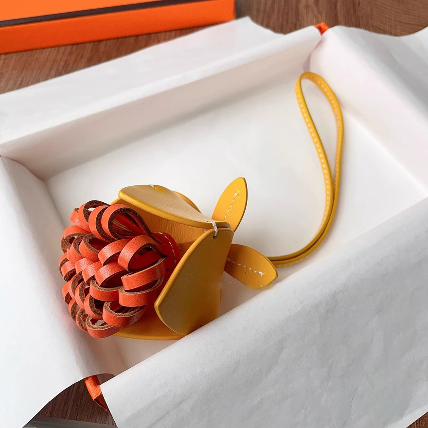 Flower Shaped bag charm colorful women's flower bag pendant high-end Keychain Hand Rope Gift Home Decoration