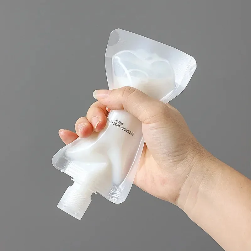 10cs 30/50/100ML Thickened Travel Subpackage Cosmetic Lotion Shower Gel Shampoo Portable Facial Cleanser