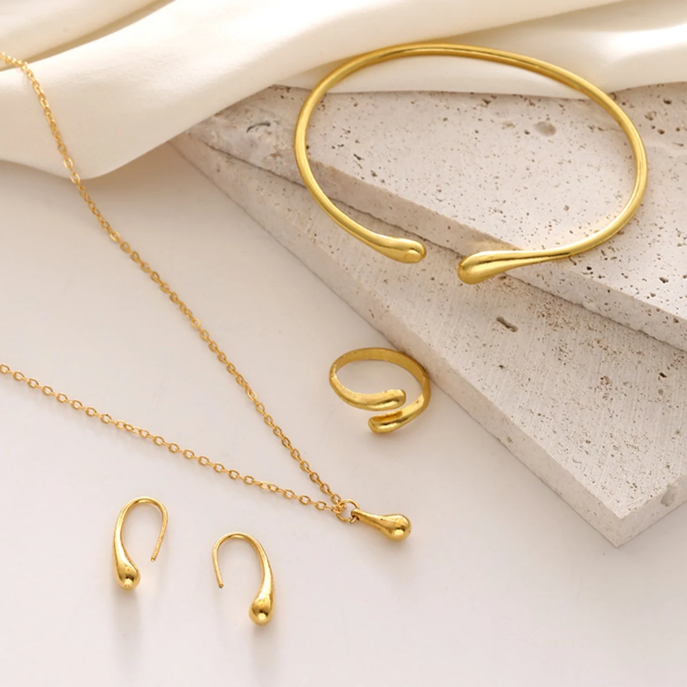 Moda lágrima conjunto de jóias para mulheres simples anel colar pulseira brincos conjunto adequado para festa de noivado presente jóias