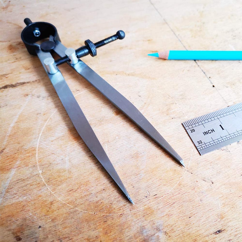 Bússola de couro com asa divisora de aço com tampa ajustável de 6 polegadas