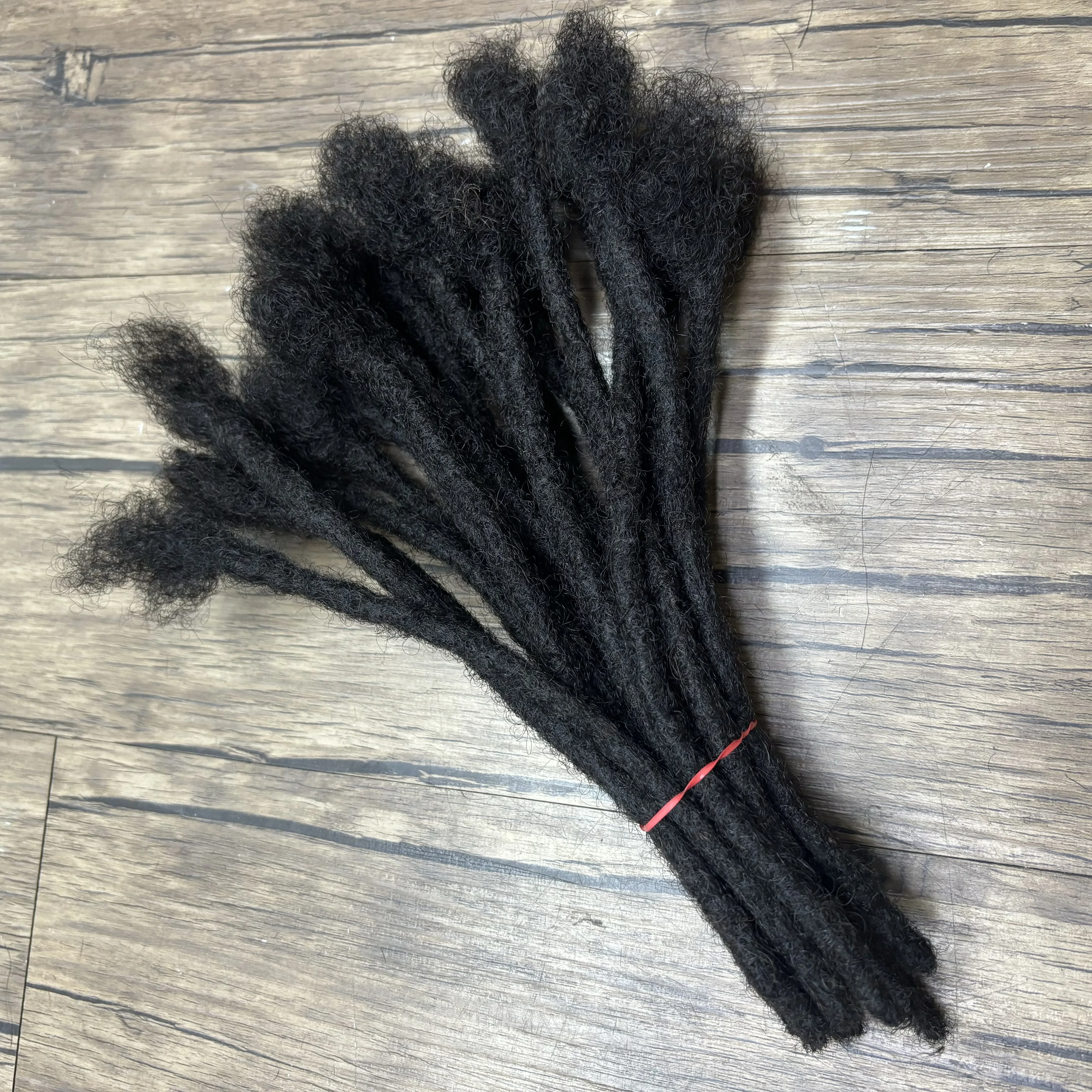 Extensions de Dreadlock vrais cheveux humains pour homme/femmes 0.6 cm de largeur Extensions Loc permanentes 20 brins 8 pouces Dreadlock brésilien