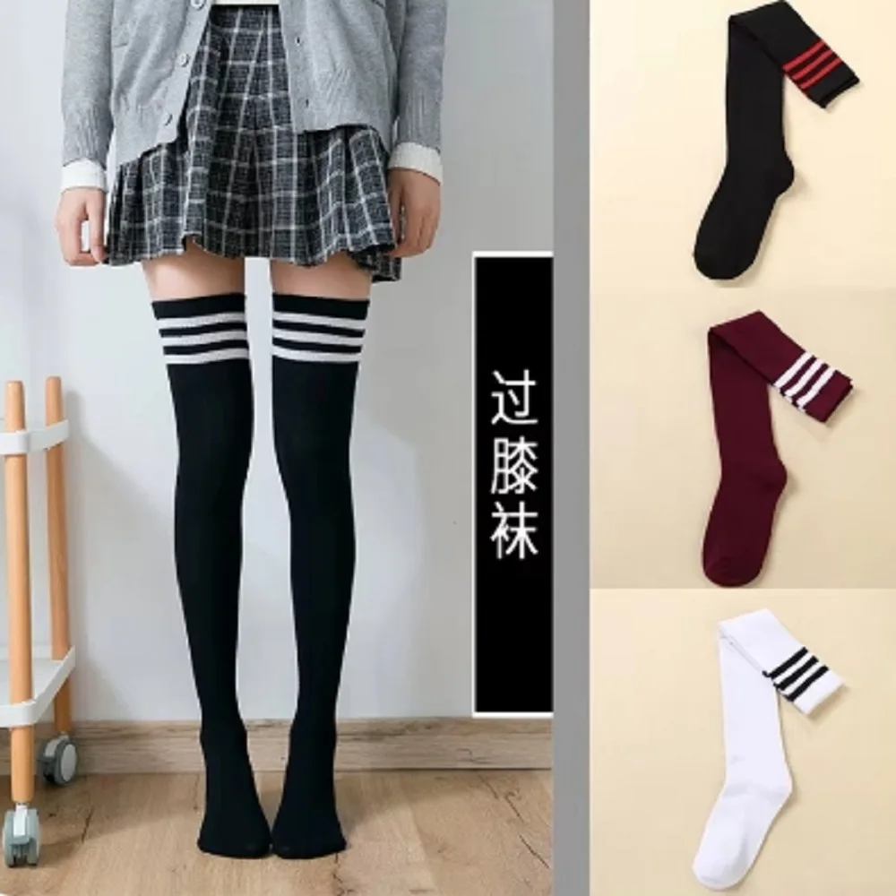 สีดําสีขาวไวน์แดงลายผู้หญิงถุงเท้ายาวต้นขาสูงถุงน่องไนลอนBreathableกว่าเข่าหญิง