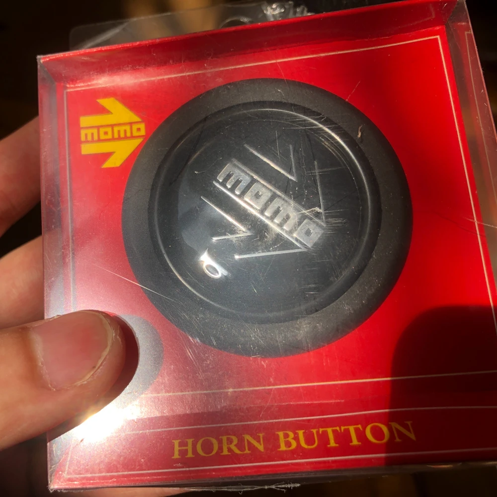 Botón de bocina de volante Universal MOMO de carreras, botón de bocina de Volante JDM para VW, HONDA, TOYOTA, BMW, Nissan