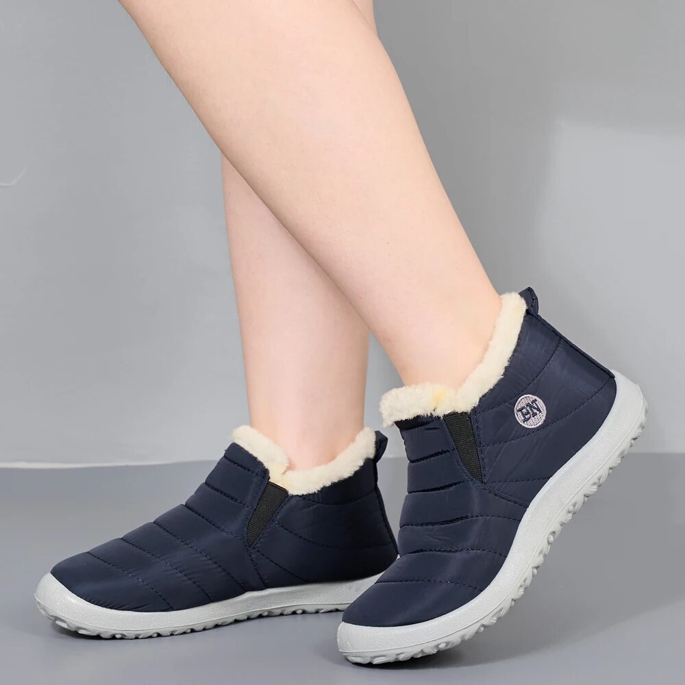 Botas femininas de inverno à prova d'água botas de neve casuais botas ankel plus size sapatos de algodão de pele quente de pelúcia