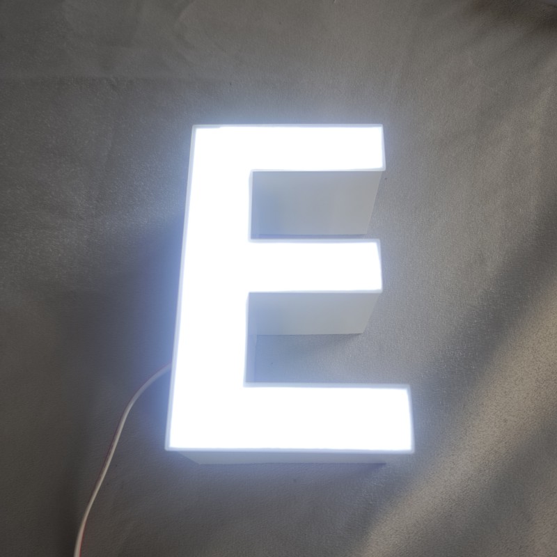 Benutzerdefinierte wasserdichte Acryl-LED-Buchstaben, 3D randlose LED-Ladenschild, Business-Logo, Name, Kanalbuchstaben