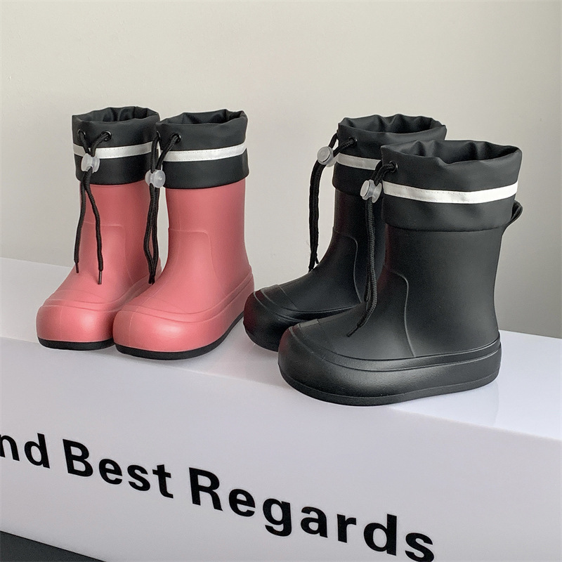 2024 novas botas de chuva das crianças unisex médio e grande crianças verão botas de chuva estudantes ao ar livre antiderrapante sapatos à prova dwaterproof água