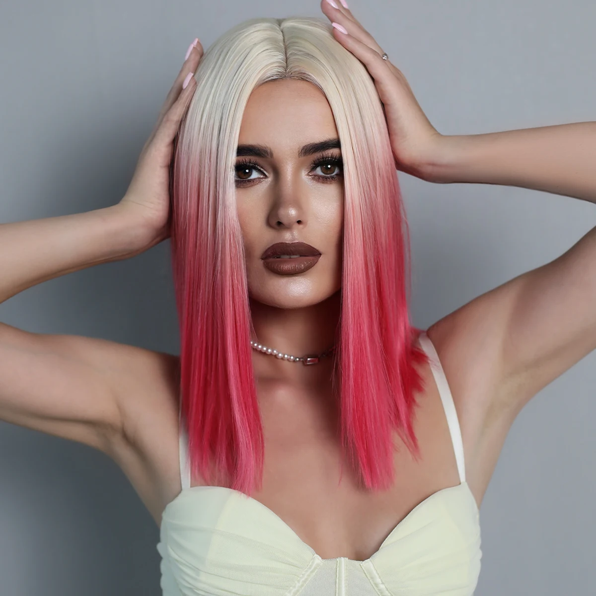 NAMM-Peluca de cabello Natural para mujer, cabellera artificial ondulado con flequillo, corte Bob corto, resistente al calor, para fiesta de Cosplay