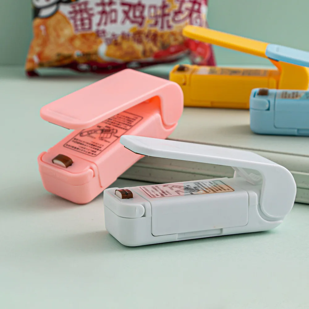 เครื่องซีลถุงขนาดเล็กแบบพกพา ชาร์จผ่าน USB เครื่องซีลความร้อนสำหรับถุงเก็บของ ถุงพลาสติก ถุงอาหาร คลิปหนีบถุง เครื่องซีลอาหารแบบมือถือ