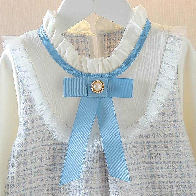 Abito da bambina a maniche lunghe con fiocco primaverile e autunnale con giunture in pizzo, abito dolce a maniche lunghe scozzese piccolo