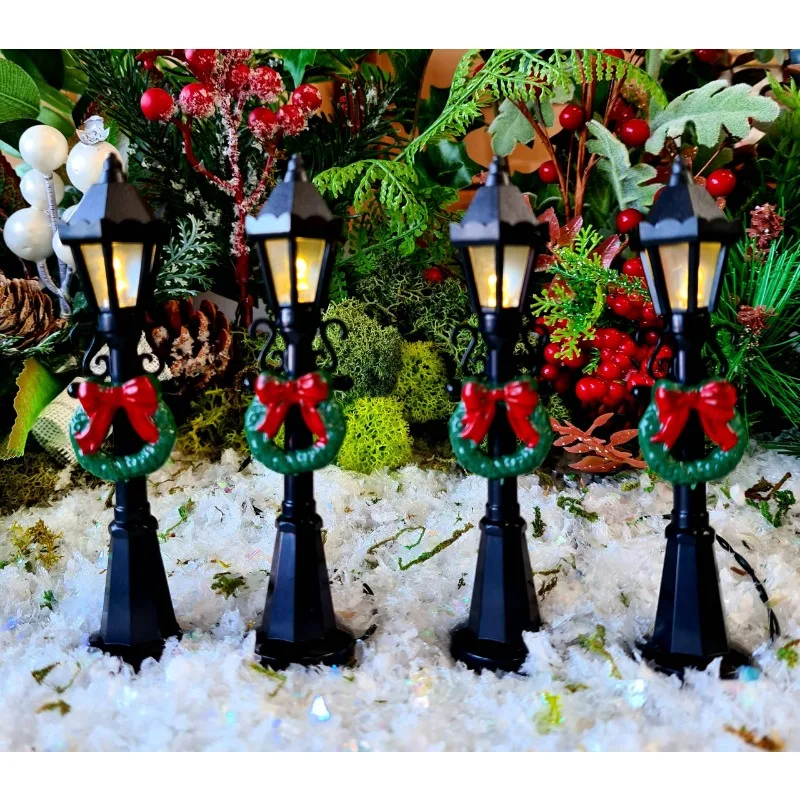4Pcs/Set Dollhouse Christmas Mini Street Light Models Streetlight Micro-Landscape for Doll House Fairy Garden Decor Kids Toys