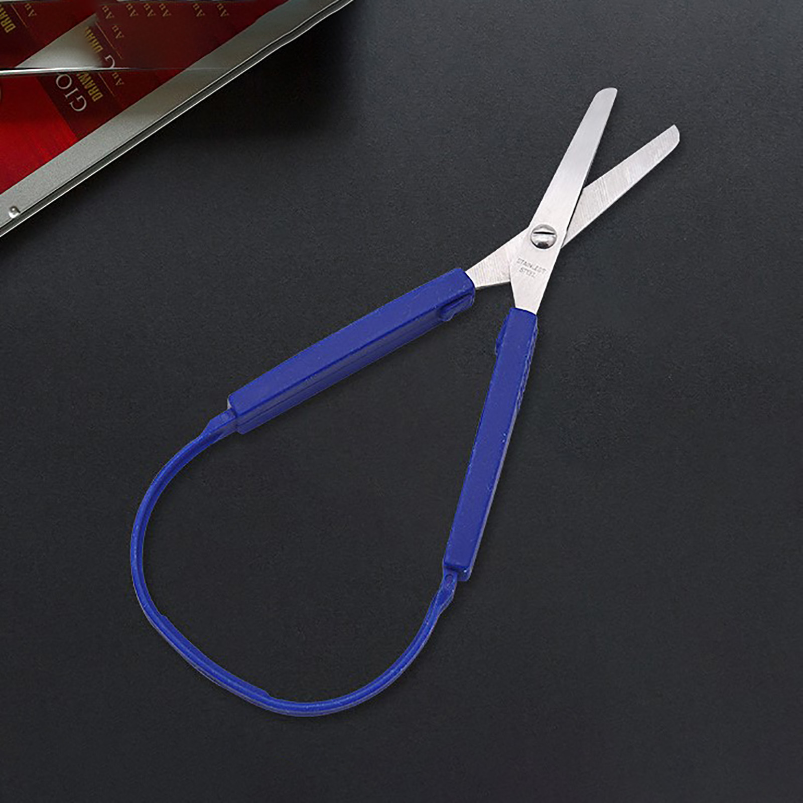 1 stücke neue Mini-Edelstahl-Schlaufen schere adaptives Design bunte Griffs chere DIY Kunst handwerk Schneidwerk zeug Tijeras Runds ch reiben