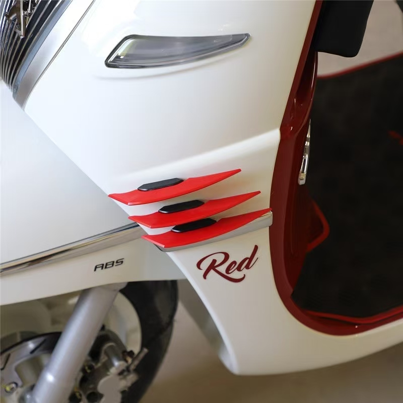 Universele Refit Motorcycle Winglet Aerodynamische Spoiler Dynamische Vleugel Decoratie Sticker Voor Motorfietsen E-bikes Scooters Etc