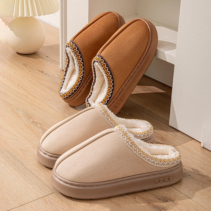 Pantofole da donna casual Casa Inverno Peluche Designer di lusso Scarpe da donna Moda Scivoli in pelliccia sfocata per interni Appartamenti eleganti di grandi dimensioni