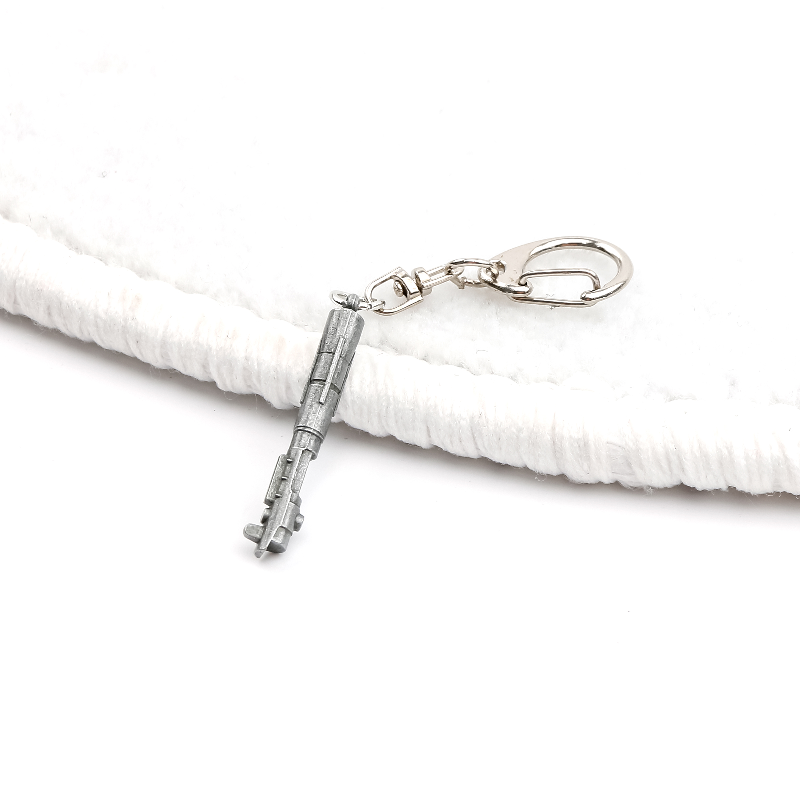 CrucQSAtextures-Mini porte-clés sabre laser, pendentif pour Obi wan Kenobi Luke Skywalker, pièces d'affichage, épée sabre laser, accessoires de bricolage en métal