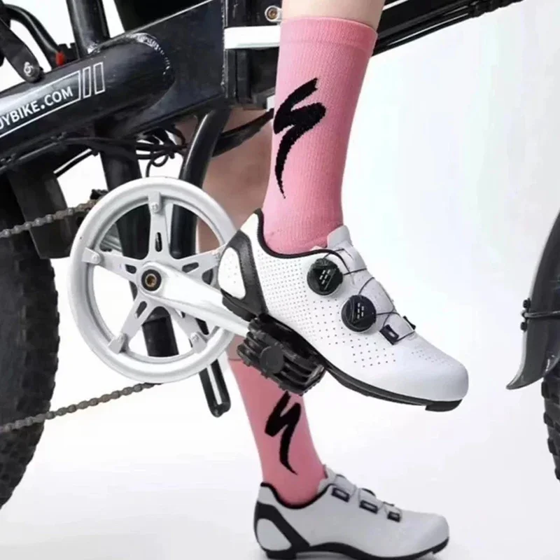 1/5/6 pares de calcetines de ciclismo Unisex, calcetines deportivos transpirables suaves y cómodos con franjas de diferente color a la moda que absorben el sudor