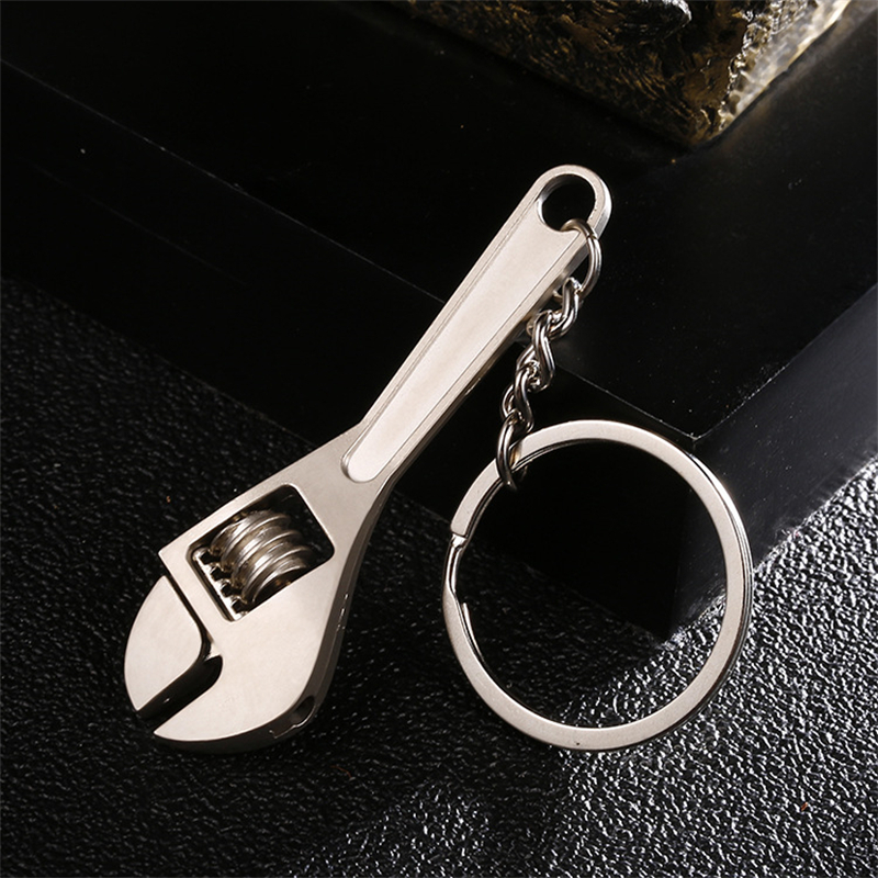 Porte-clés à clé réglable, outil créatif, porte-clés en métal pour hommes, 1 pièce
