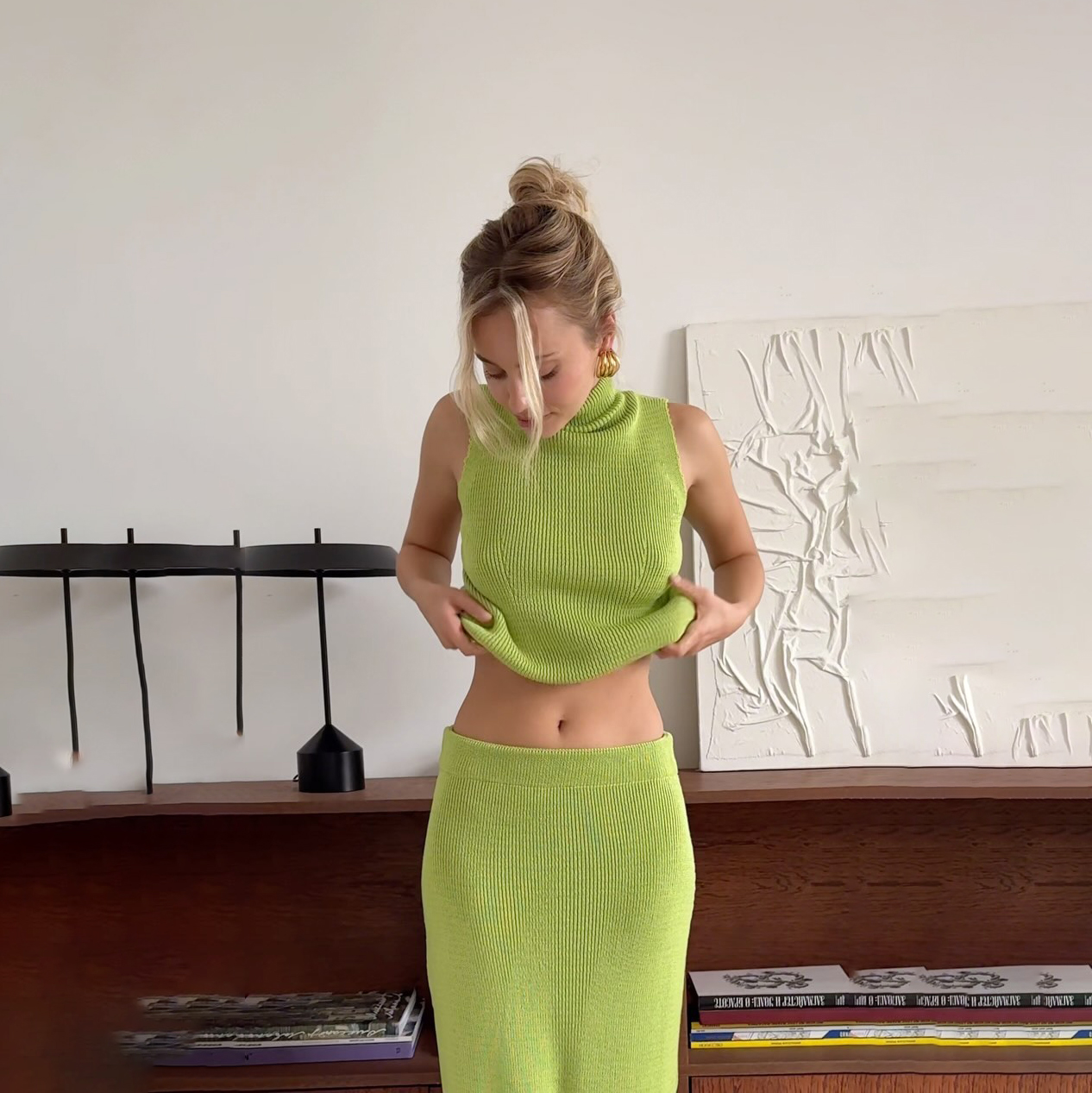 Knitted skirts, knitted vests, slim knitted sleeveless turtleneck, knitted skirts, high skirts