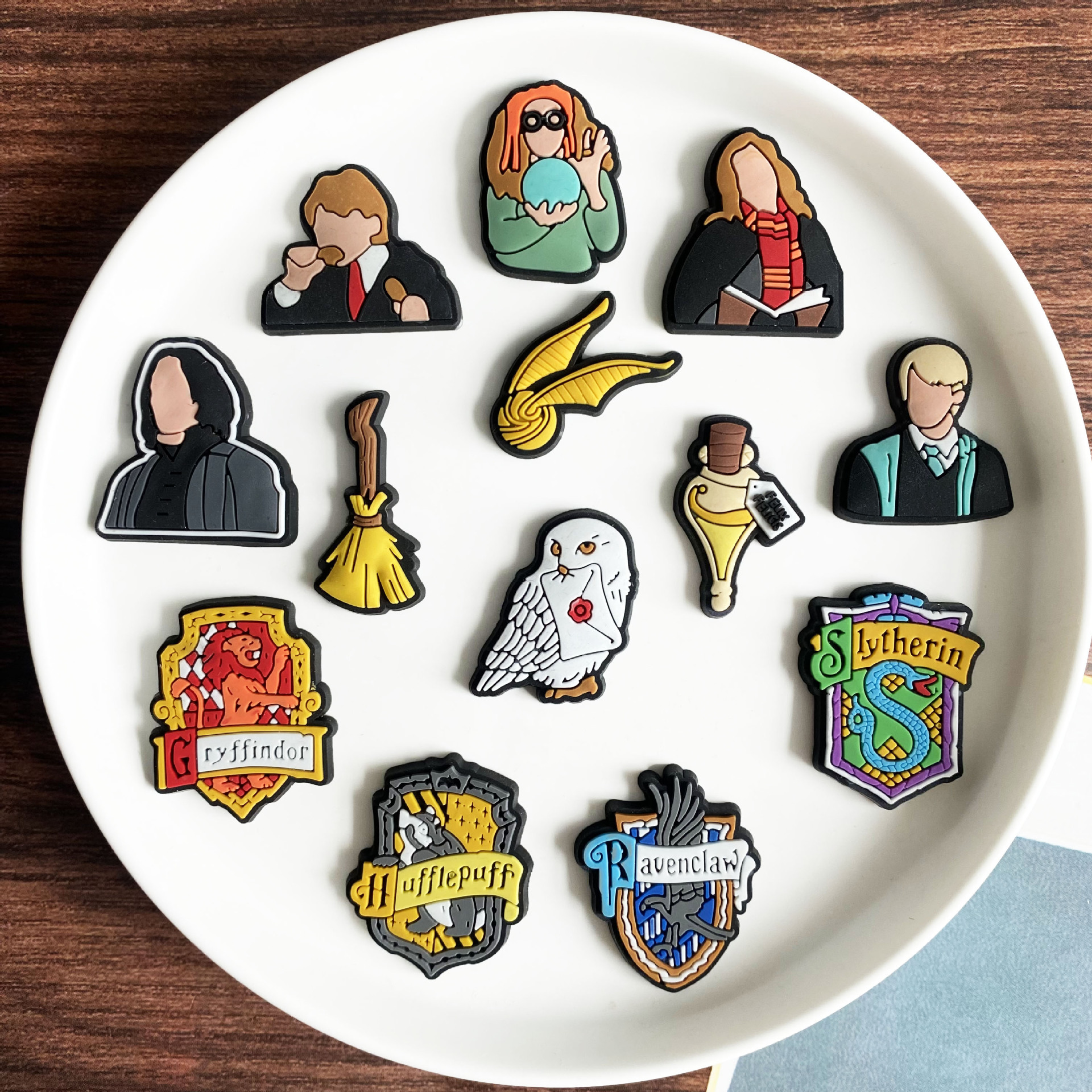 10-61PCS Wizarding Academy Film Good Quality Shoes Charms DIY PVC Shoe bag Accessories Forenthusiasts Wristband Kids Party Gifts