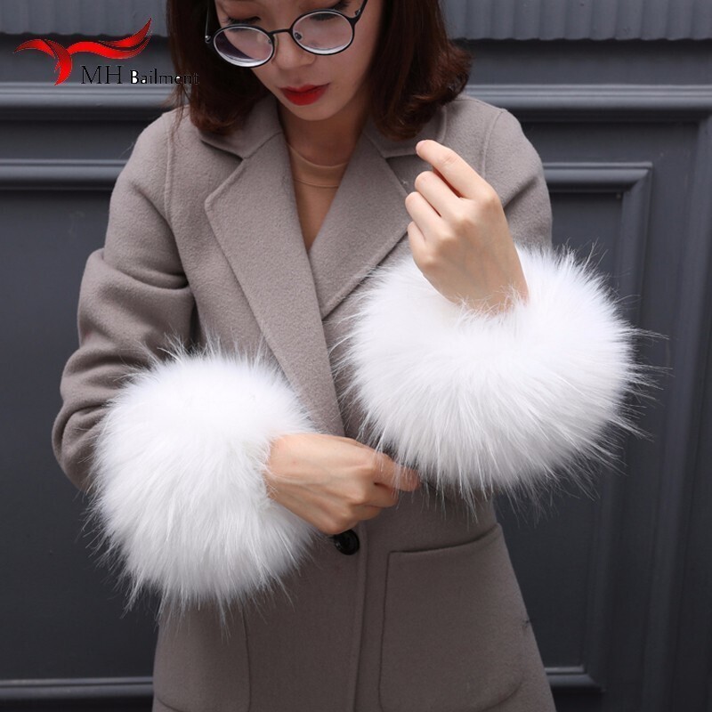Mới Nữ Gấu Trúc Vòng Tay Kèm Nhẫn Bộ Tự Nhiên Màu Sắc Thực Gấu Trúc Lông Thú Vòng Bít Nữ Phối Tay Bộ Mùa Đông Tay Nữ Tay Cổ Tay ấm