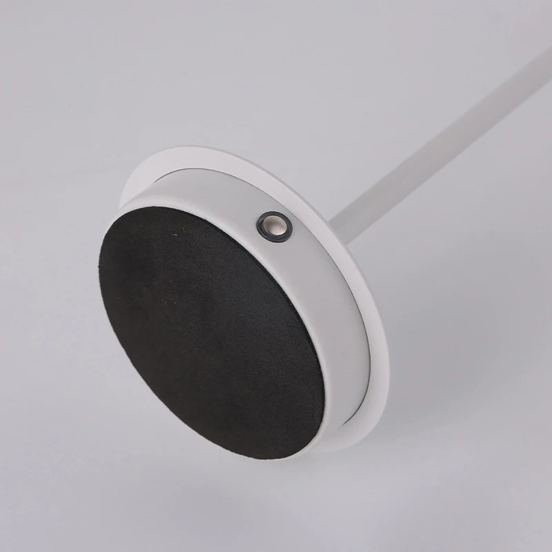 充電式テーブル LED ランプタッチセンサーナイトデスクランプレストランホテルバー寝室用 3 色温度無段階調光