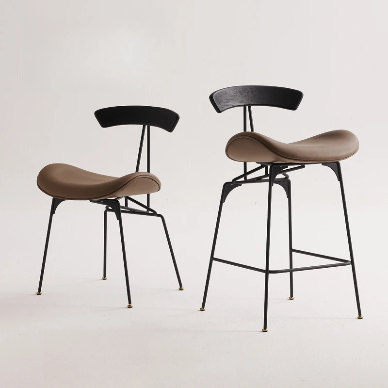 Simple Modern Bar Stools Designer Counter Creative Comfortable Bar Stools Unusual European Bancos De Bar Trendy Furniture
