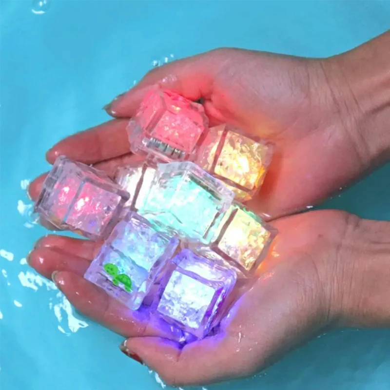 8PCS การ์ตูนสัตว์ทะเล Luminous ICE CUBE Bath ของเล่น LED สีสันสดใสของเล่น Touch Sensitive ของเล่นส่องสว่าง