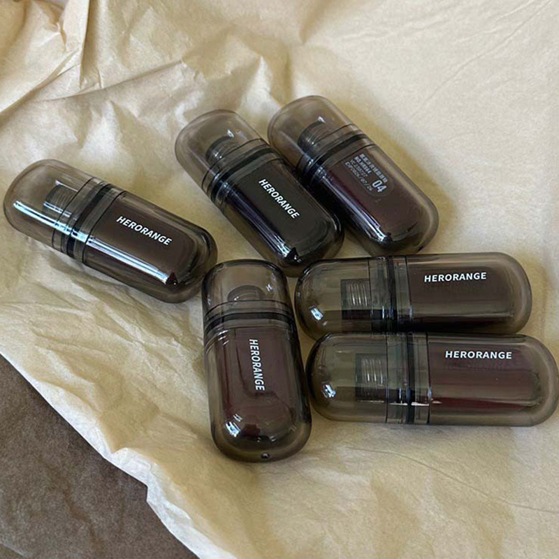 „HERORANGE Misty Ice Night High-Shine Lip Lacquer – langanhaltender, natürlich aussehender Glanz mit schmeichelhaftem Ton