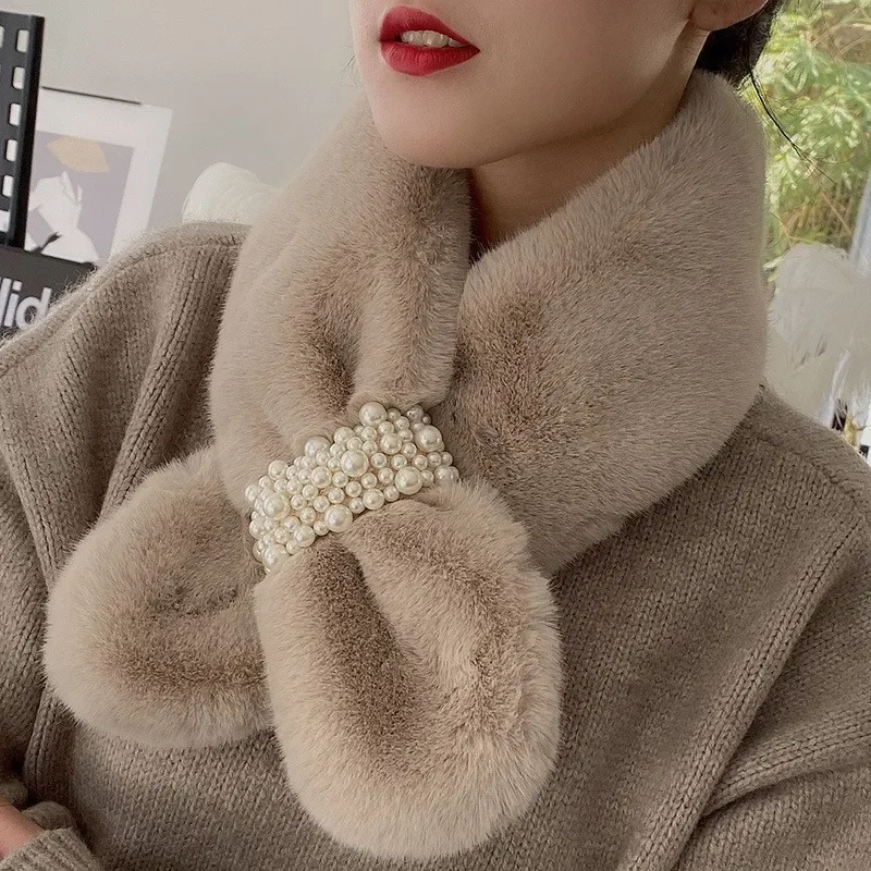 Bufanda de piel sintética de conejo para mujer, calentador de cuello suave y cálido, cuello de estilo coreano, chal de cuello acogedor para Otoño e Invierno, accesorio de moda