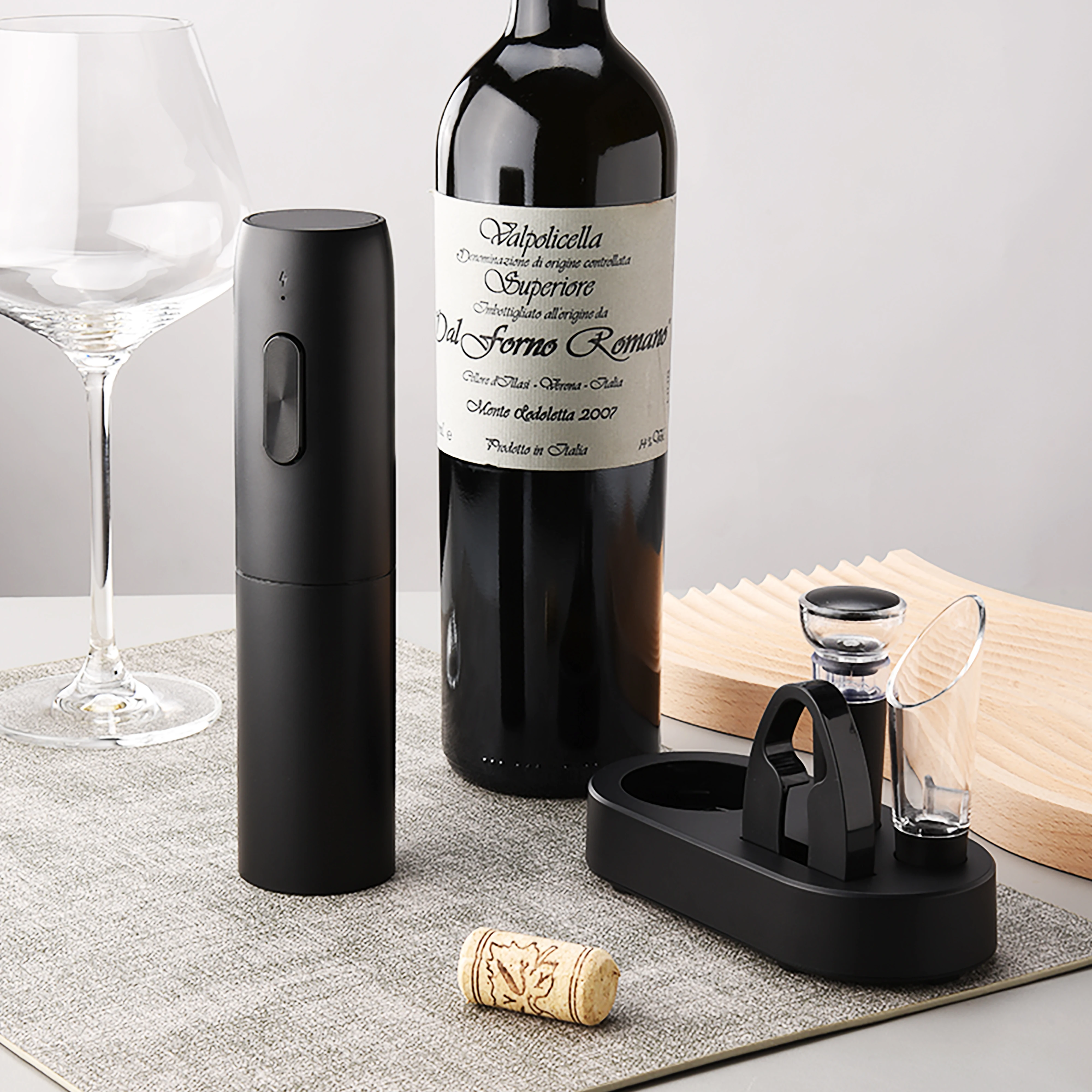 ที่เปิดขวดไวน์ไฟฟ้า Corkscrew ไวน์แดงอัตโนมัติพร้อมฐานชาร์จหรือแบตเตอรี่เครื่องมือไวน์ผลิตภัณฑ์ครัว
