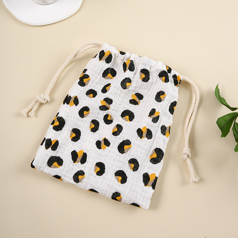 Bolsa de pañales con estampado de dibujos animados para bebé, bolso de almacenamiento de pañales desechable, bolso colgante para biberón para niños y niñas, novedad