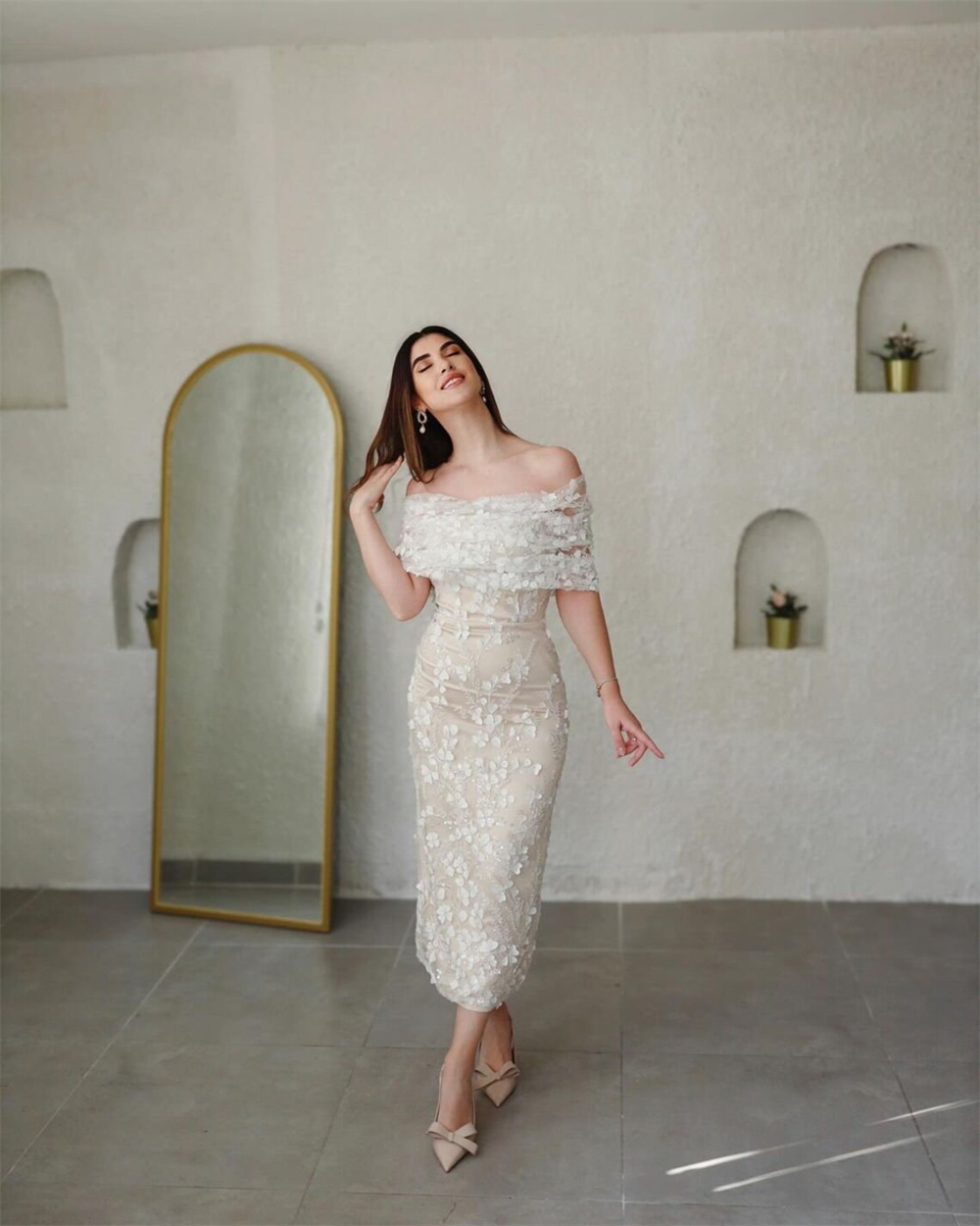 サンサ-裸の肩,チュール,マーメイドスタイル,足首までの長さ,レースの刺embroidery,白