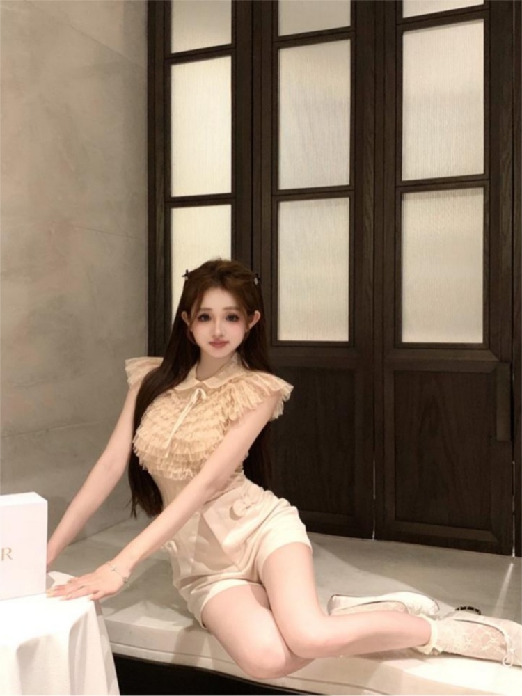 Csa de Chiffon Slim Fit de Manga Curta Moda Fena Estilo Novo de Outono com Laço Borboleta e Gola Reversível