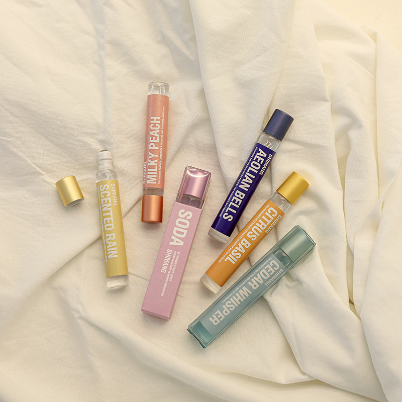 ผู้หญิง Roll-on น้ําหอมที่ละเอียดอ่อน Energetic ฟีโรโมน Love ดึงดูดน้ําหนักเบาแบบพกพาน้ําหอมสําหรับคอหูข้อมือหน้าอก