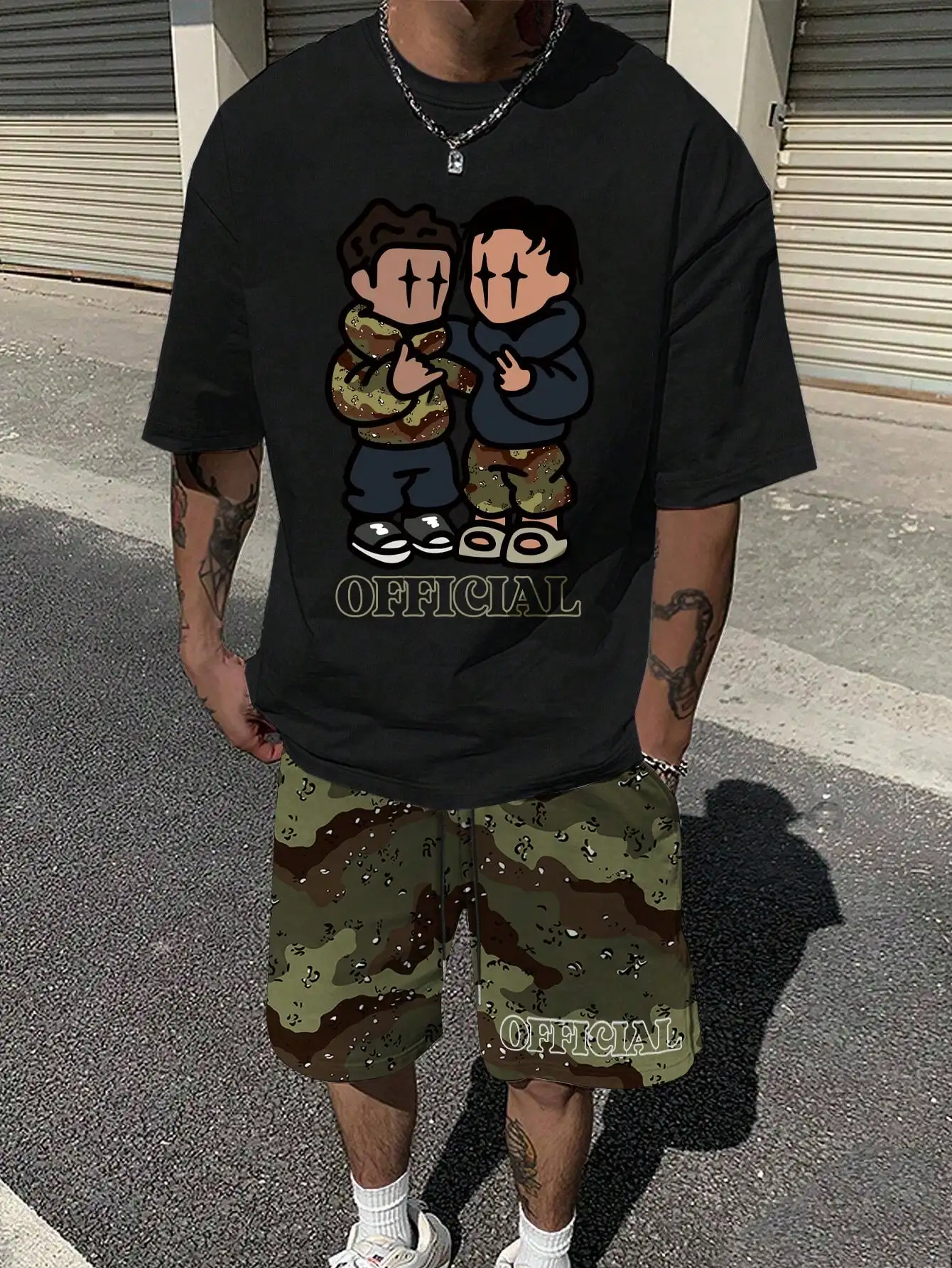 メンズカジュアルスポーツスーツ,ファッショナブルなプリント文字,ラウンドネック,半袖Tシャツ,ゆったりとした巾着ポケット