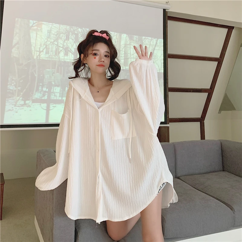 Csa de Proteção Solar Fena Plus Size, Estilo Novo de Verão, Ajuste Solto, Casaco Leve, Csa Casual com Capuz